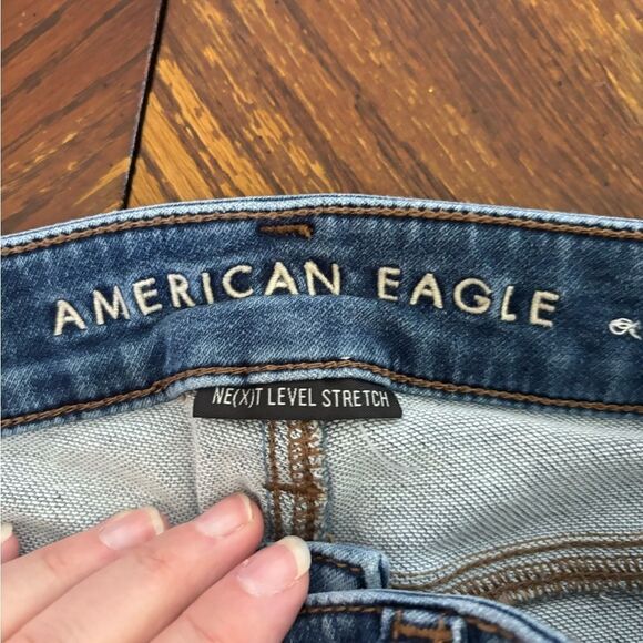 American Eagle distressed hi rise jeggings next level stretch size 2 85% cotton - Picture 4 of 9